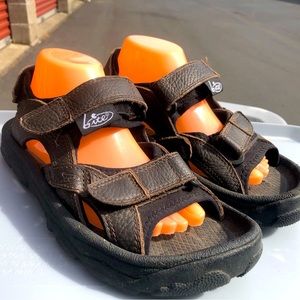 Bite Moses Mens Coffee Color Leather Golf Sandals Size 8